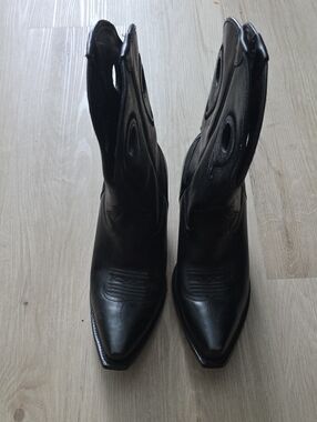 Black Star Leather Matador Women Western Boots